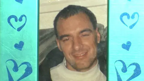 Sarah Simpson Terry Simpson