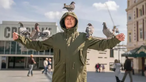 Disney Robert Carlyle