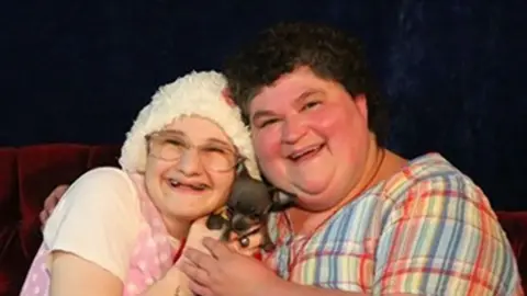 Gypsy Rose Blanchard released early from US prison