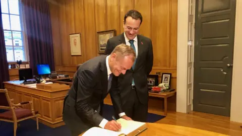 Twitter/Leo Vardkar Donald Tusk and Leo Varadkar in Dublin