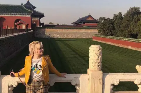 Chloe Sandilands Chloe Sandilands