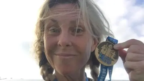 Nicola Love Leicester marathon