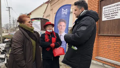 BBC Peter Marki-Zay campaigns in the southern town of Mako