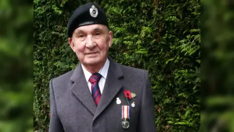 Gordon Craggs Gordon Craggs wearing his beret and nuclear test medal