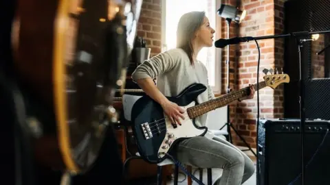 HINTERHAUS PRODUCTIONS Musician performing