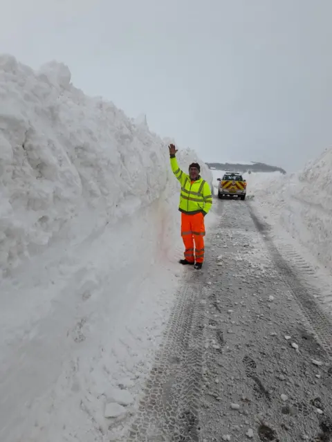 Highland Council Snow cleared from Cairngorms road