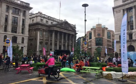 Watch: People Perform Yoga At London's Trafalgar Square