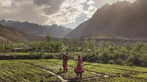 Matthew Paley/National Geographic Mountain