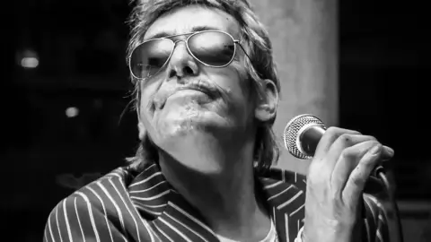 Jeff Higgott Barrie Masters