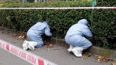 PA Media Forensic officers in Pollards Hill