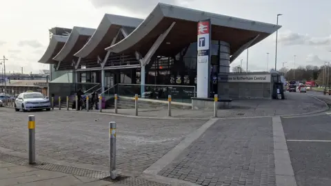 Nigel Thompson / Geograph Rotherham Central Station