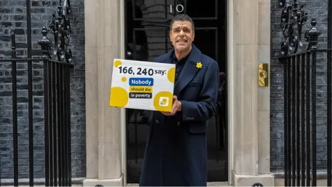 PA Media Chris Kamara outside 10 Downing Street