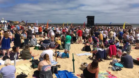 Gorleston beach crowd