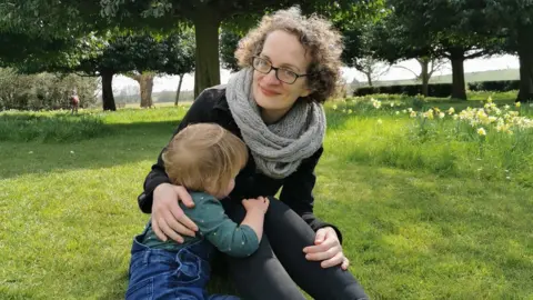 Helen Ince Helen Ince with her daughter Emilia