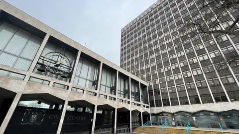 BBC/Simon Dedman Southend City Council has unveiled new £14m savings for 2024/25 to balance its budget.