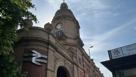 BBC Existing entrance to Leicester Railway station on London Road, built in the 1890s.