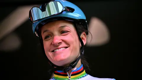 Lizzie Deignan smiling