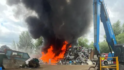 Hertfordshire Fire and Rescue Service Fire at a recycling centre