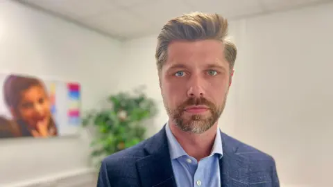 Richard Knights/BBC Chris Stelling