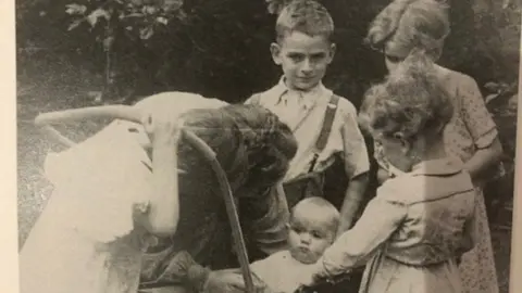 Janet Pope Janet Pope as a baby 