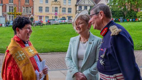 The Right Reverend Jan McFarlane with the Lord Lieutenant and his wife