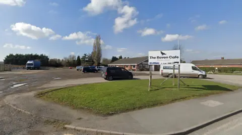 Google The Raven Cafe, near the A41/A49 junction in Whitchurch 