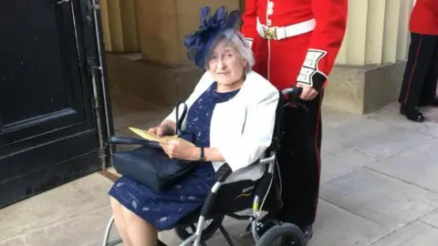 Joan Howarth Joan Howarth