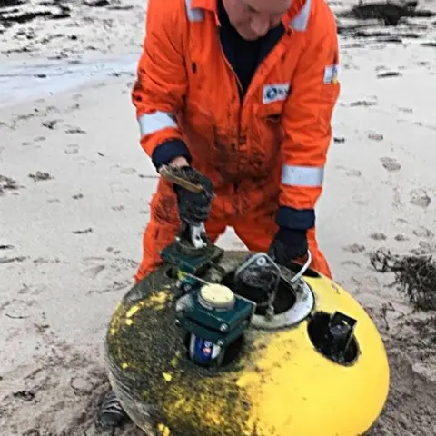 Clachtoll Beach Campsite Buoy