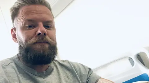 Marc Cotterill Marc Cotterill