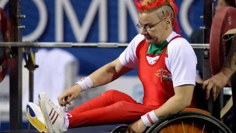 Getty Images Julie Salmon pictured competing at the 2010 Delhi Commonwealth Games