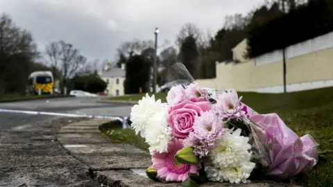 PA Flowers outside hotel