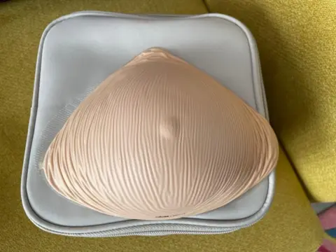 silicone breast pads for cancer patients