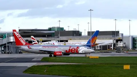 Geograph/David Dixon Manchester Airport