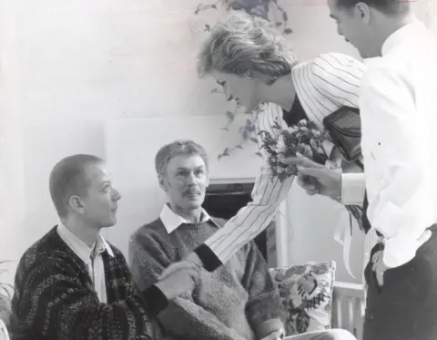 REX/Shutterstock Princess Diana Shakes Hands With An Aids Patients Resident At The London Lighthouse Aids Centre, 5 October 1989.