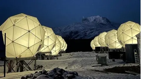 OneWeb ground station in Greenland