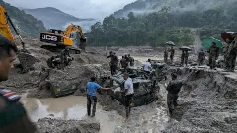 Sikkim: Race against time to save 102 missing in India floods