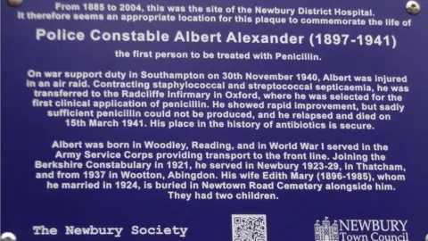 Newbury Town Council Plaque