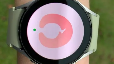 Samsung galaxy watch online active 2 smart alarm