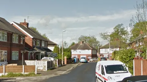 Google Edge Fold Crescent