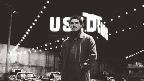 Twitter: @FraFee/@chuckzlotnick Fra Fee