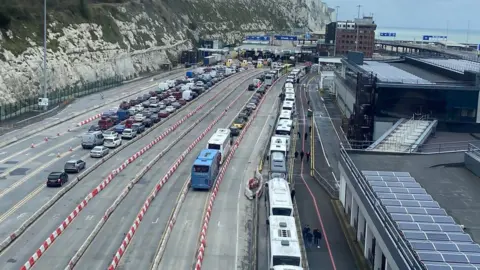 Dover delays see pupils wait hours to arrive for Easter trips