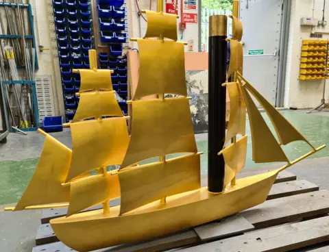 Hull City Council Weathervane covered in gold leaf