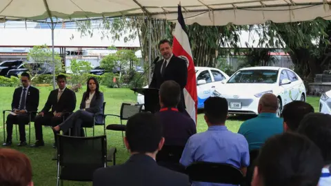 CasaPresidencial President Chaves holds a press conference about the hack