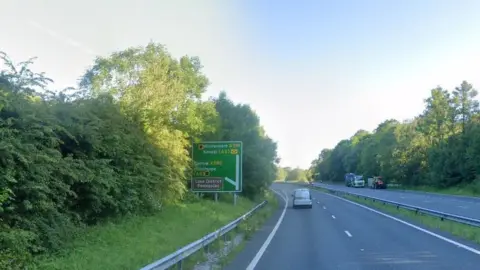 The A590 westbound, between junction 36 and Brettargh Holt