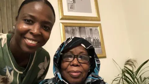 Khansa Adam Khansa and her mum