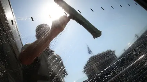 PA Media window cleaner