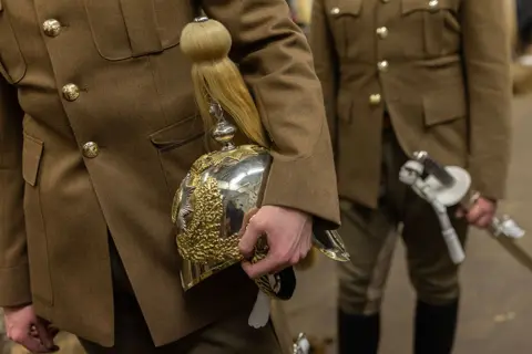 Getty Images Members of the Household Cavalry Mounted Regiment prepare for a night time rehearsal for the coronation of King Charles III at Hyde Park Barracks on 17 April 2023 in London, England