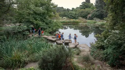 Cambridge University Botanic Garden History trail, Cambridge University Botanic Garden