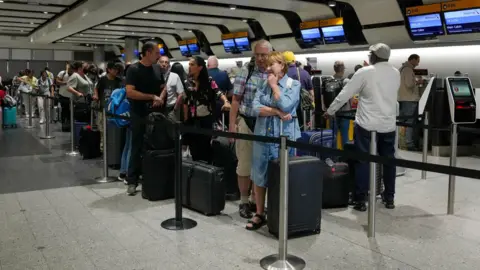 Check in queue at Terminal 3