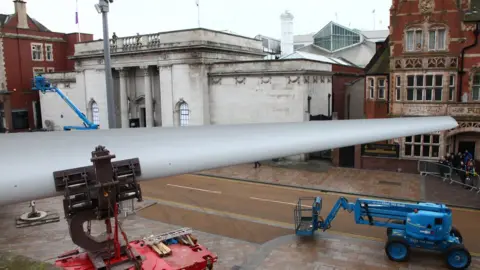 Hull City of Culture Blade Queen Victoria Square Hull